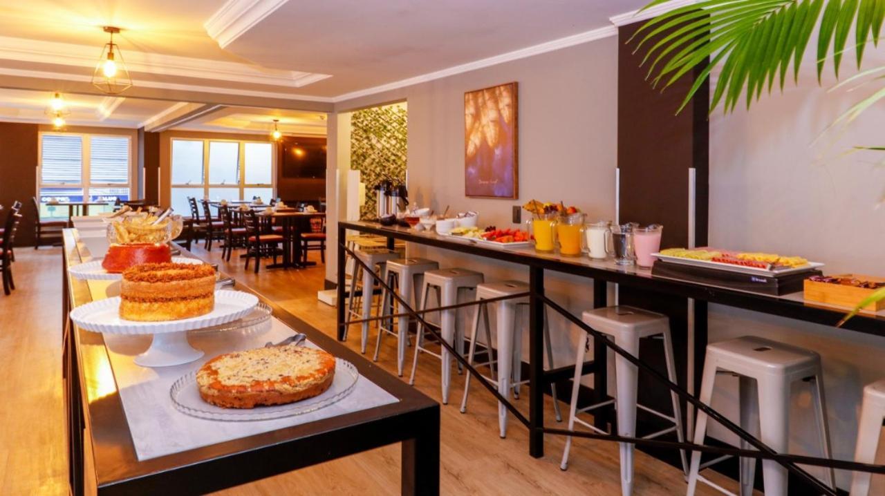 Hotel Genova Bc Balneário Camboriú Kültér fotó